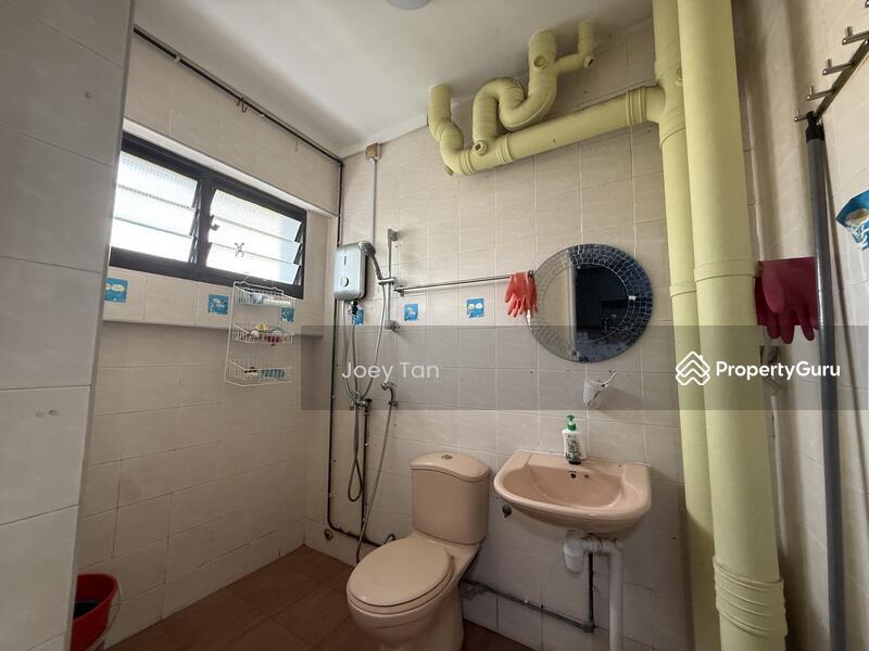 HDB Flat for Rent: D23, 670501