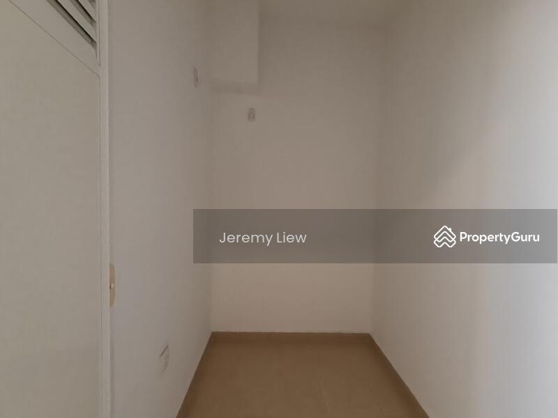 Apartment for Rent: D23, 677671