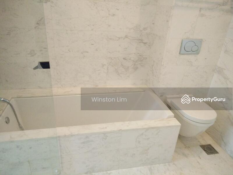 Condominium for Rent: D04, 098584