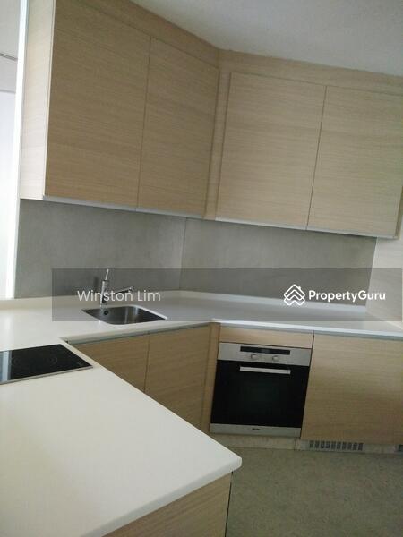 Condominium for Rent: D04, 098584