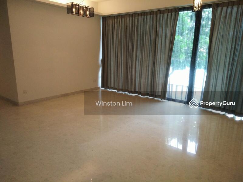 Condominium for Rent: D04, 098584