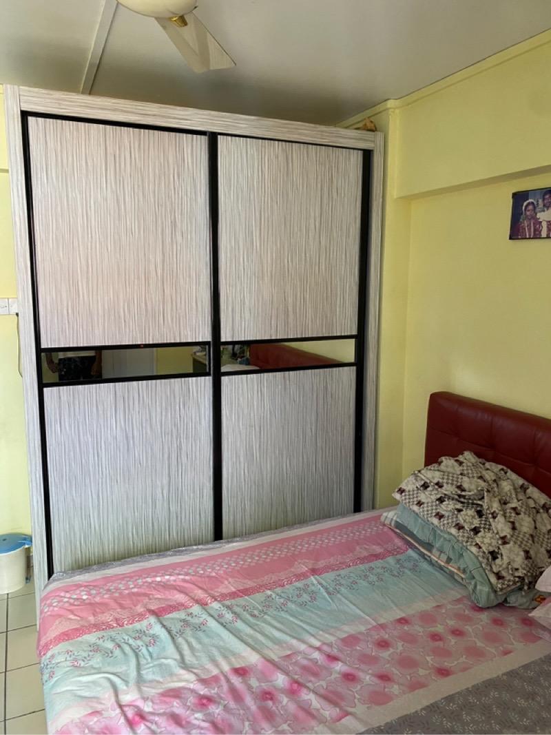Prop-GPT: HDB Apartment: D27 Yishun 704 Yishun Avenue 5