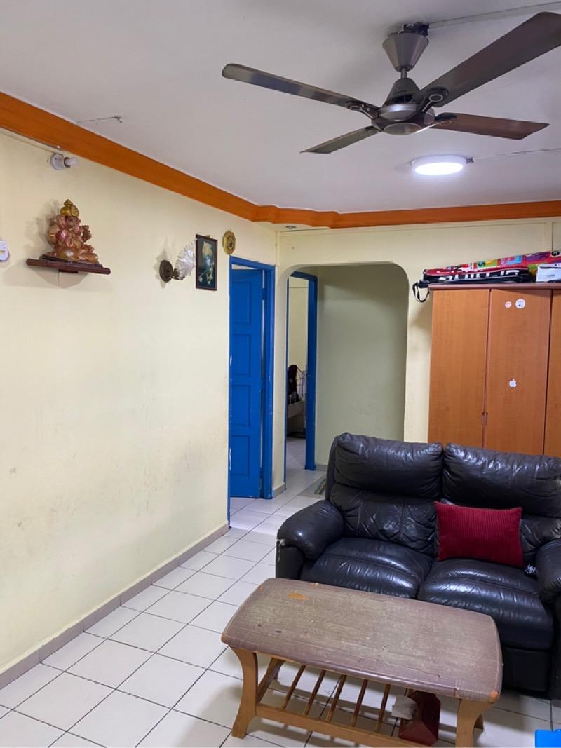 704 Yishun Avenue 5 HDB Apartment For Rent, $3,500, 3 Bed 2 Bath 968 sqft $3.62 psf
