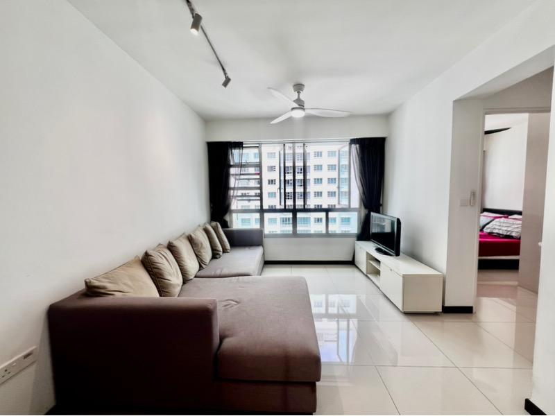 Prop-GPT: HDB Apartment: D04 Telok Blangah 92B Telok Blangah Street 31