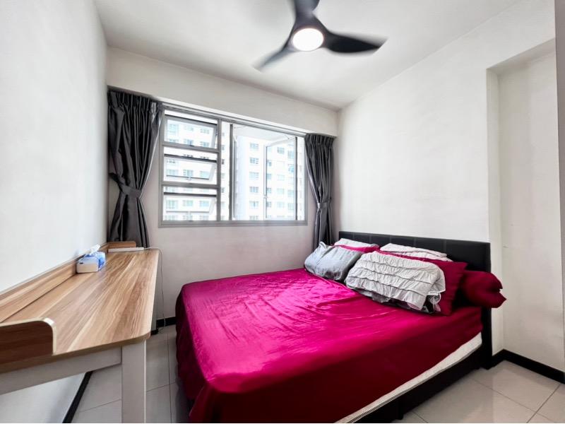 92B Telok Blangah Street 31 HDB Apartment For Rent, $3,800, 2 Bed 2 Bath 731 sqft $5.20 psf