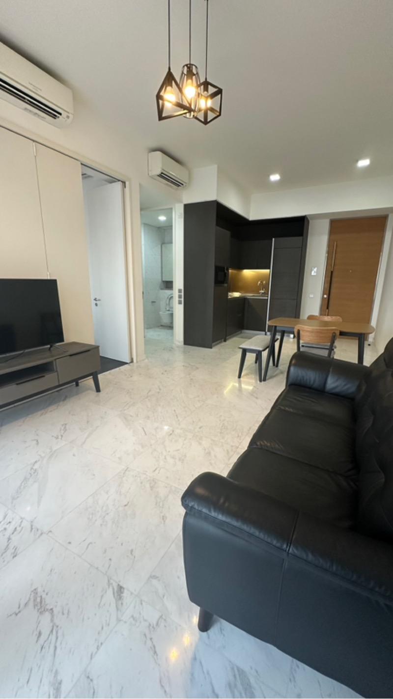 Apartment for Rent: Rocher, D07, 189350