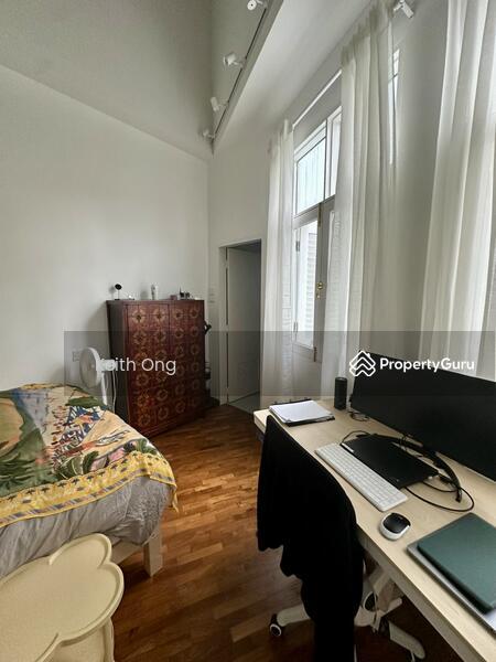 Walk-up Apartment for Rent: D02, 069255