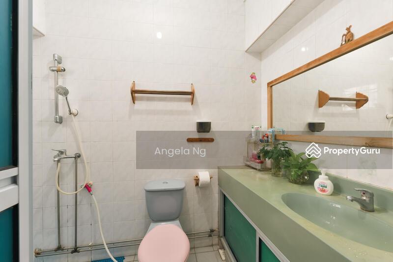 250A Compassvale Street