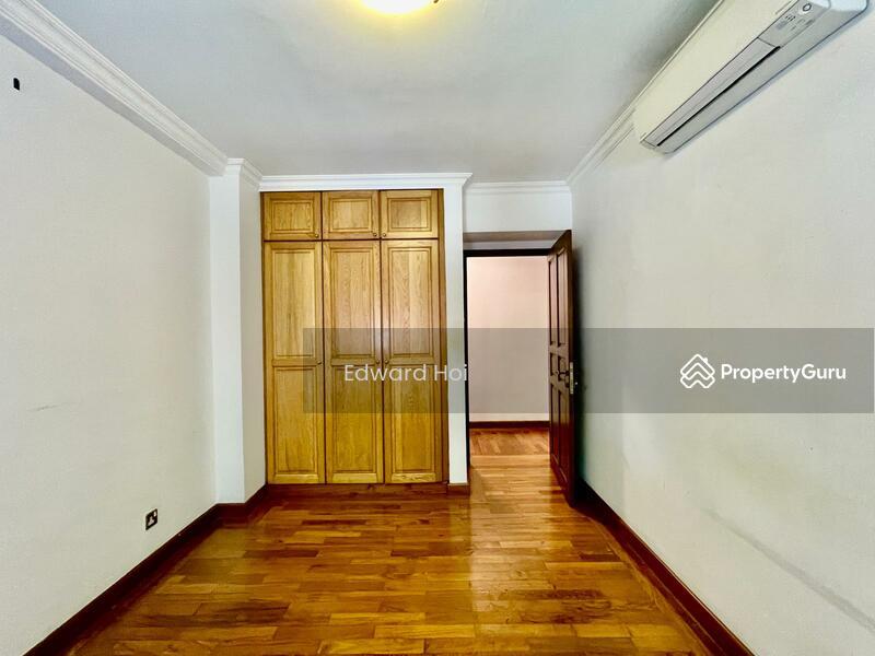 Condominium for Rent: Cairnhill, D09, 229159