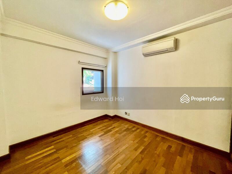 Condominium for Rent: Cairnhill, D09, 229159