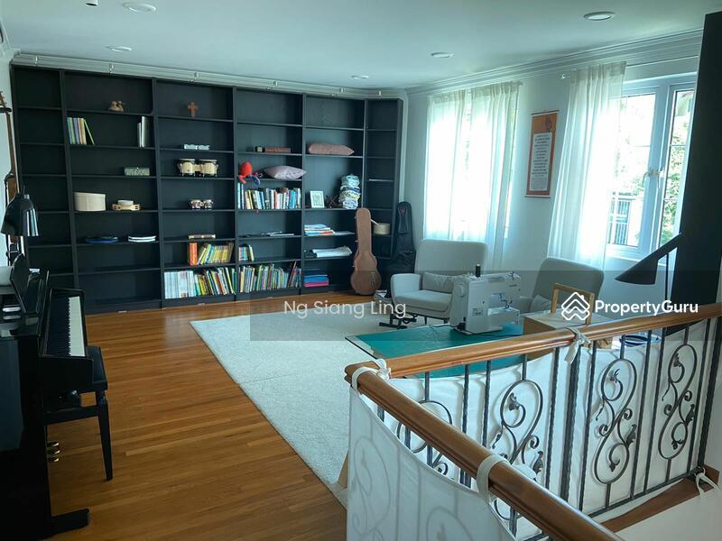 Bungalow for Rent: D20, 574000