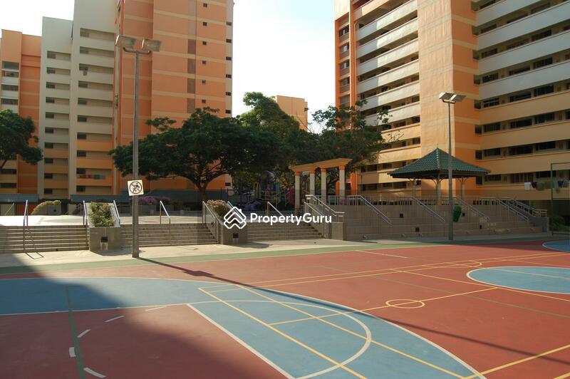 111 Tampines Street 11