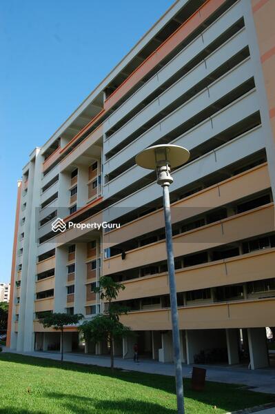 111 Tampines Street 11