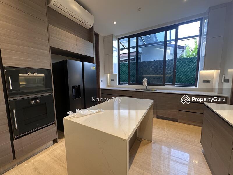 Bungalow for Rent: D10, 268637