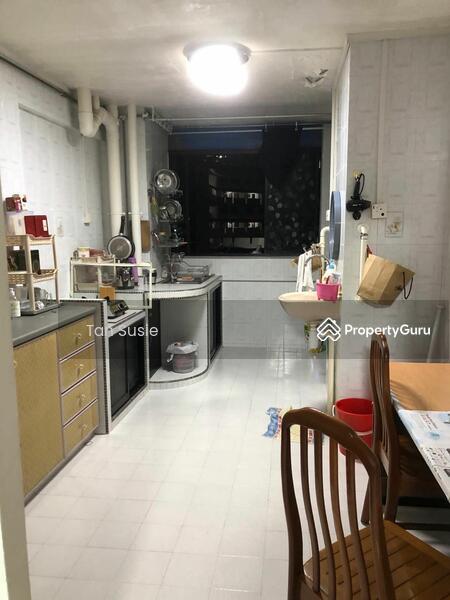 HDB Flat for Rent: Yishun, D27, 760203