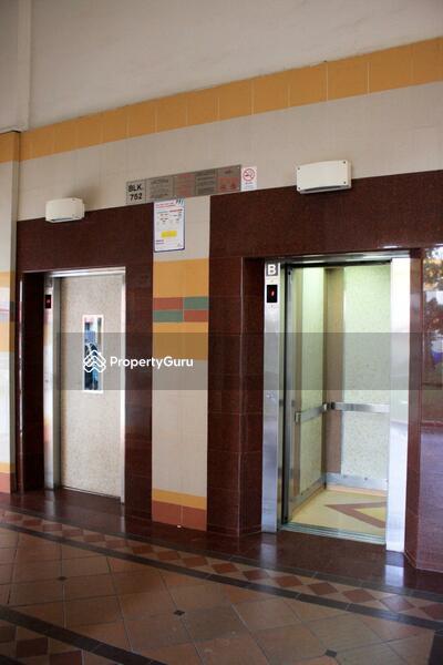 HDB Flat for Rent: Yishun, D27, 760752