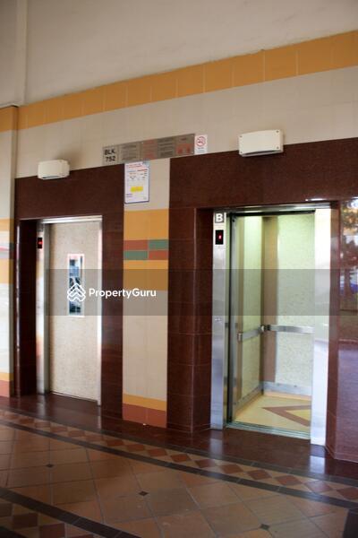 HDB Flat for Rent: Yishun, D27, 760752