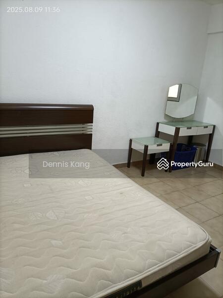 Prop-GPT: HDB Flat: D27 Yishun 204 Yishun Street 21