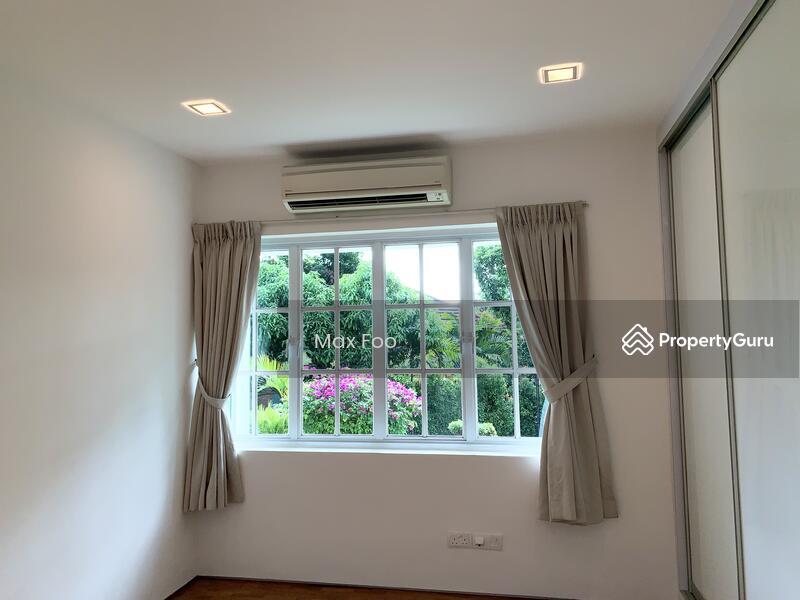 Apartment for Rent: Holland, D10, 279000