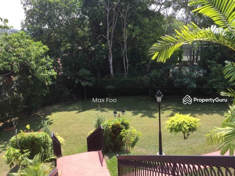 Apartment for Rent: Holland, D10, 279000