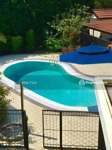 Apartment for Rent: Holland, D10, 279000