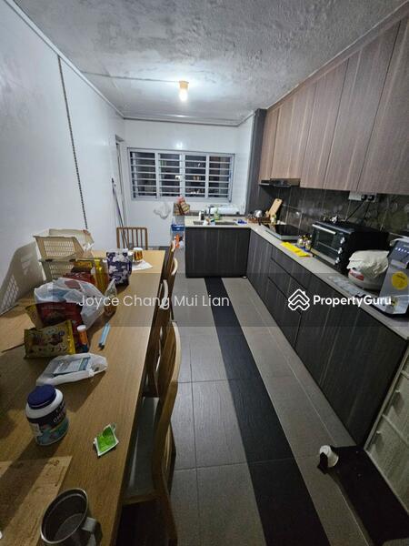 510 Jurong West Street 52