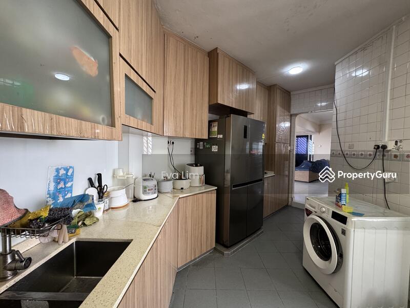 203 Bukit Batok Street 21