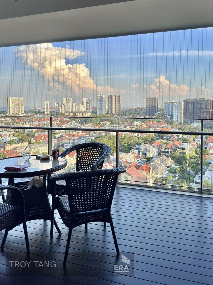 Prop-GPT: Condominium: D14  Dakota Residences