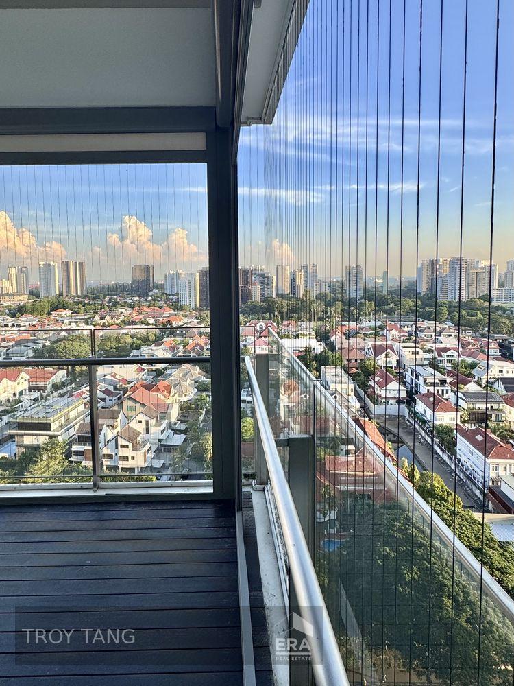 Condominium for Rent: Dakota Crescent, D14, 399937