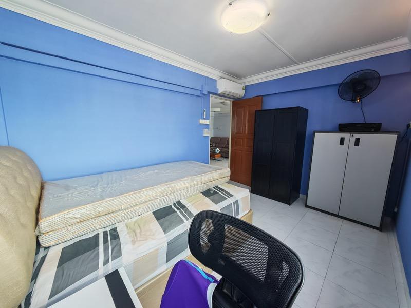 138 Bukit Batok West Avenue 6 HDB Apartment For Rent, $3,8002 Bath 11,345 sqft $0.33 psf