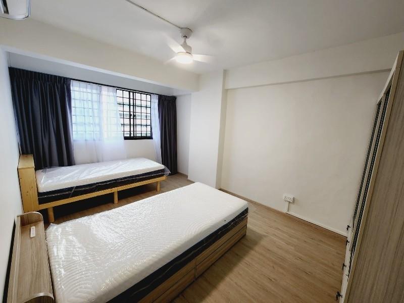 Pandan Gardens HDB Apartment For Rent, $4,300, 3 Bed 2 Bath 1,259 sqft $3.42 psf