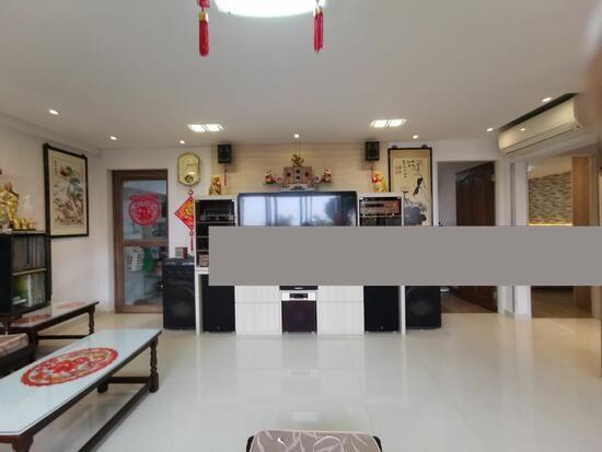 233 Serangoon Avenue 3 HDB Apartment Room Rental, $1,200, 1 Bed 1 Bath 118 sqft $10.17 psf