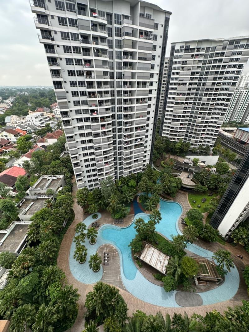 High Park Residences Condominium For Rent, $2,700, 1 Bed 1 Bath 452 sqft $5.97 psf