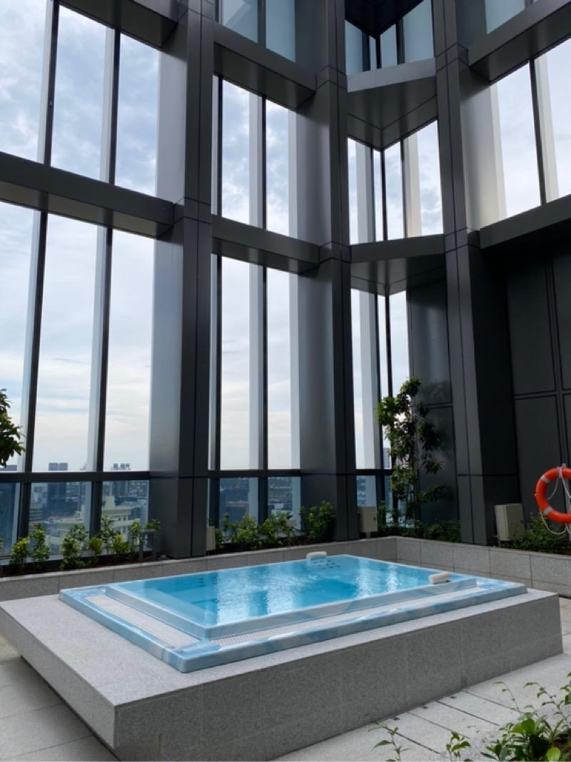 Riviere Condominium For Rent, $6,999, 2 Bed 2 Bath 818 sqft $8.56 psf