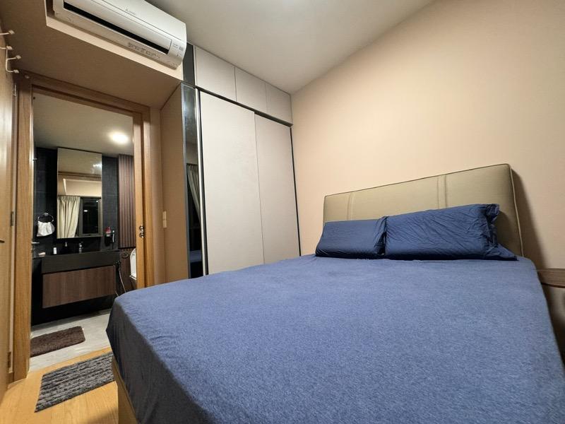 Midwood Condominium For Rent, $3,300, 1 Bed 1 Bath 484 sqft $6.82 psf