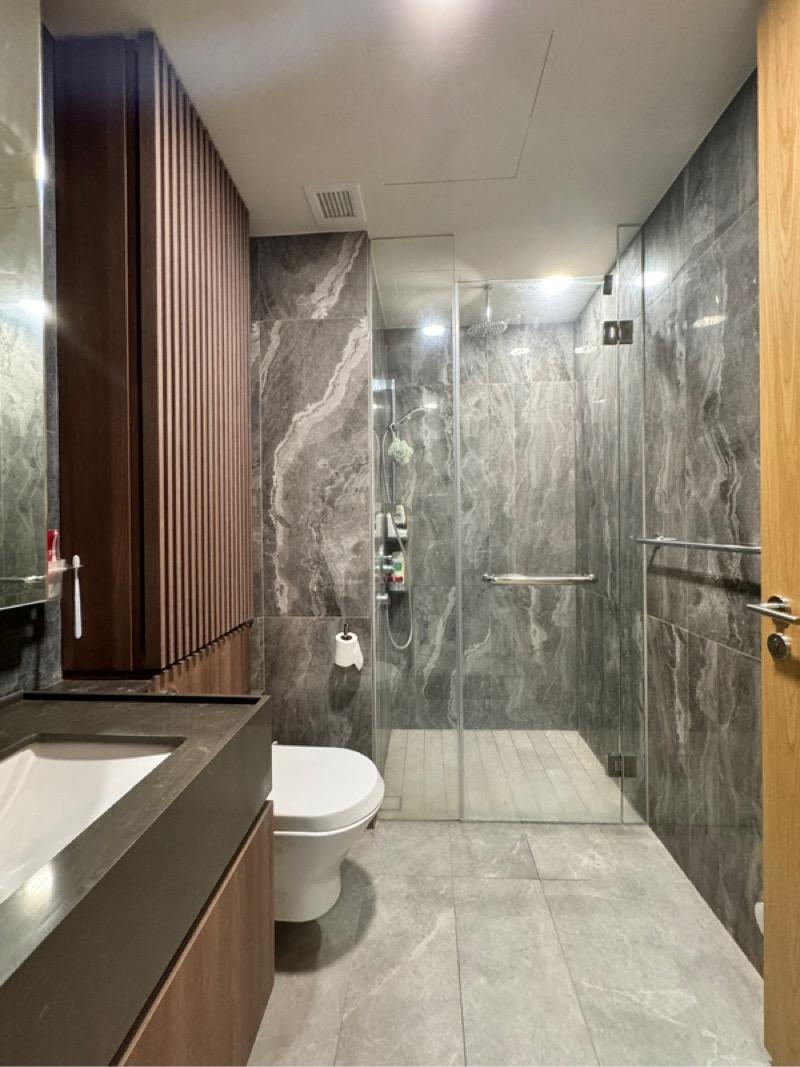 Midwood Condominium For Rent, $3,300, 1 Bed 1 Bath 484 sqft $6.82 psf