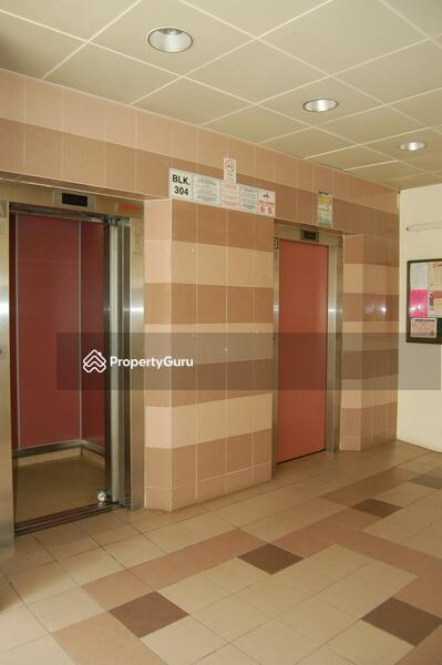 304 Tampines Street 32
