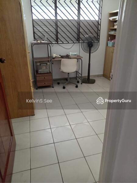 HDB Flat for Rent: D23, 670275