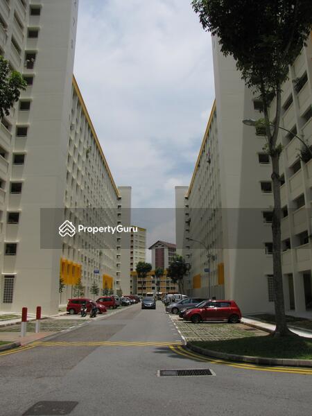 HDB Flat for Rent: D23, 670275