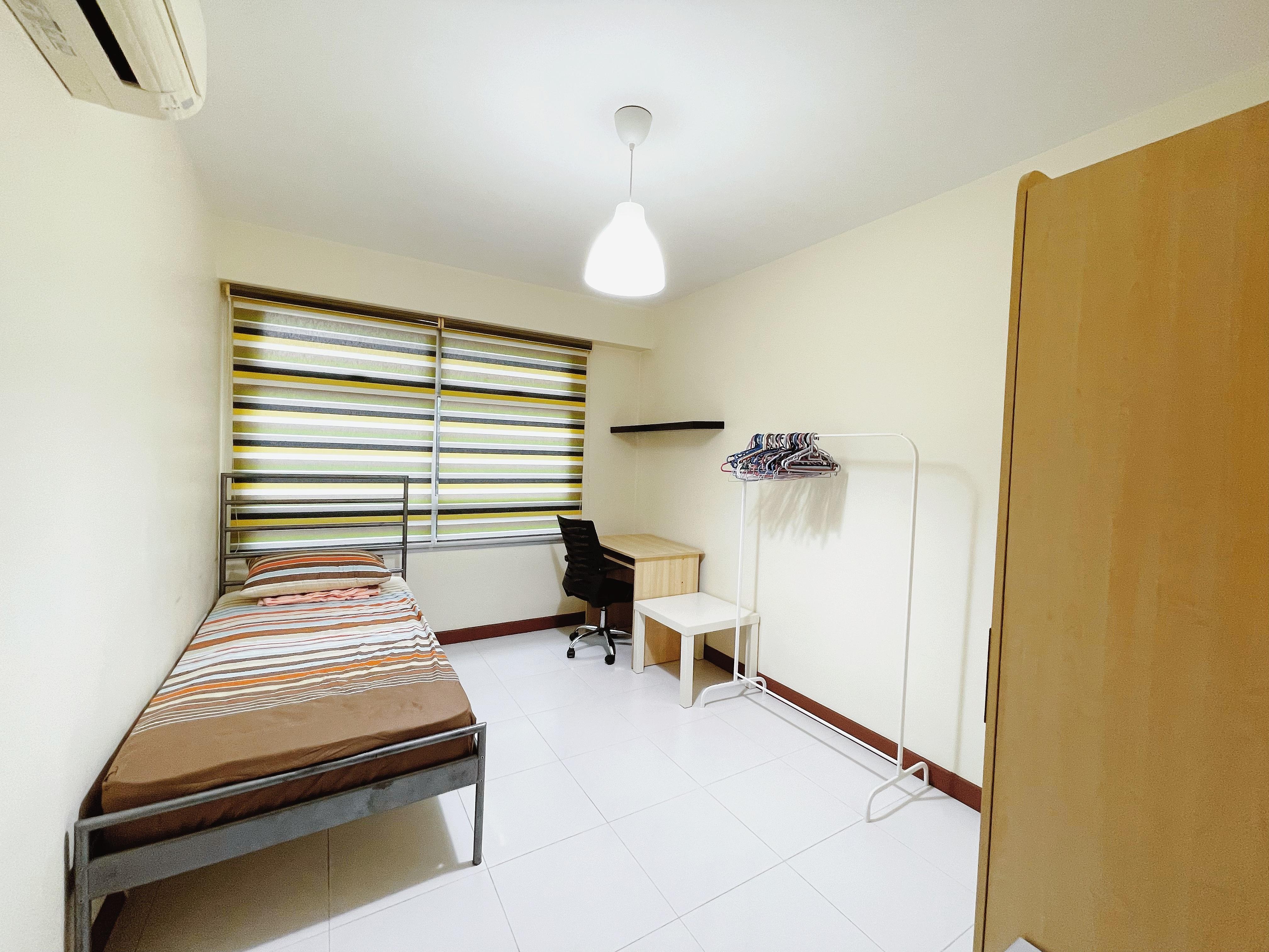 HDB Flat for Rent: Holland, D10, 275018