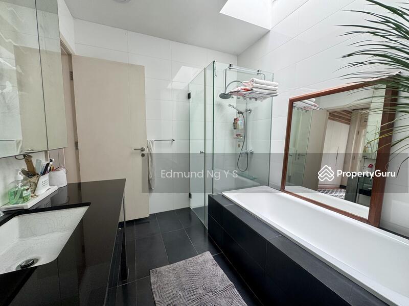 Condominium - Cluster House for Rent: D08, 208741