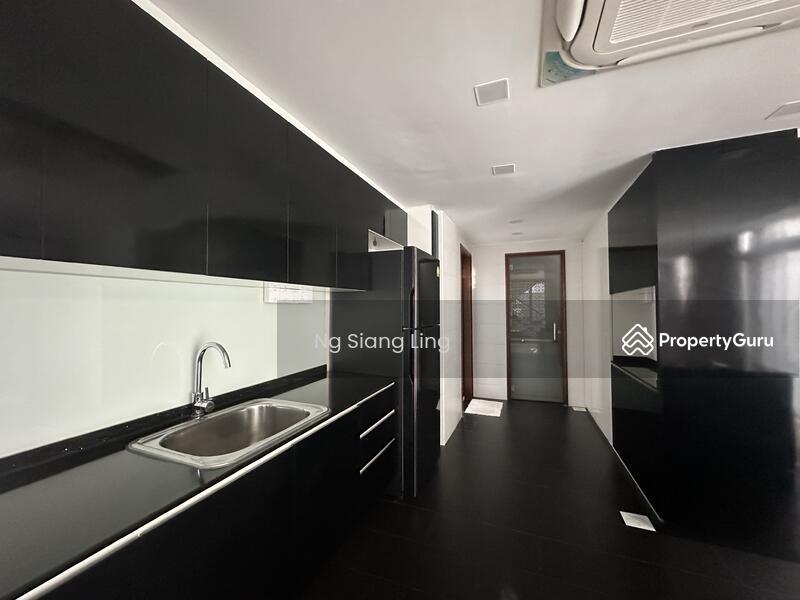 Bungalow for Rent: D19, 547921