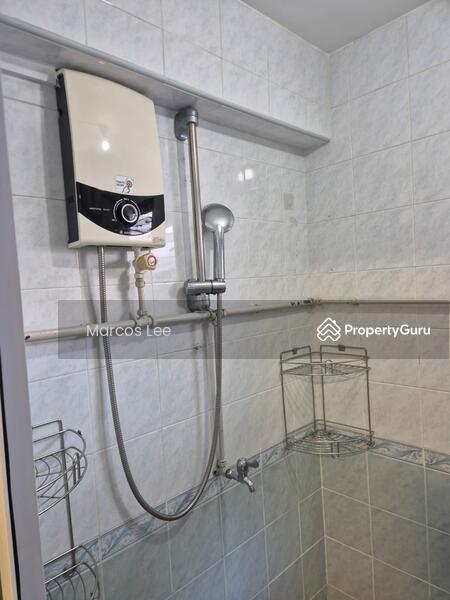 HDB Flat for Rent: Telok Blangah, D04, 090018