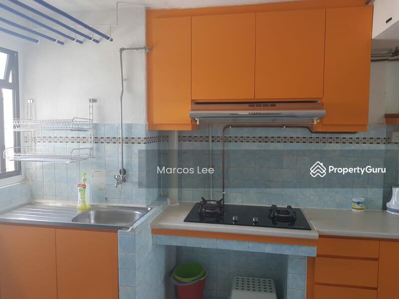 HDB Flat for Rent: Telok Blangah, D04, 090018