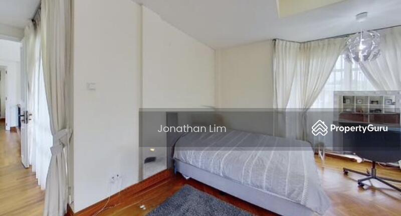 Rare Spacious Detached House For Rent