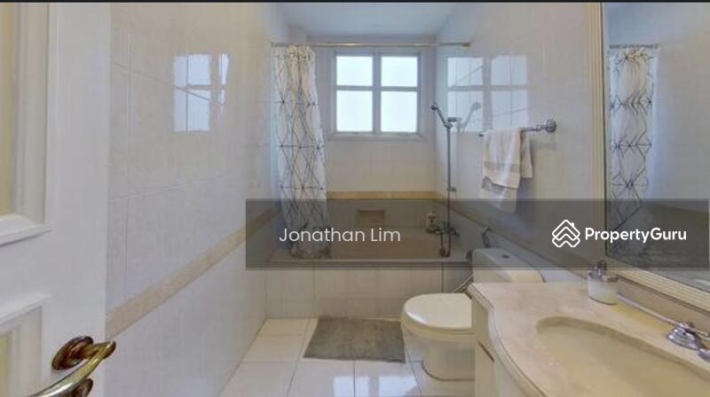 Rare Spacious Detached House For Rent