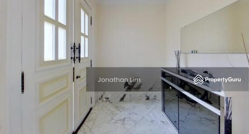 Rare Spacious Detached House For Rent