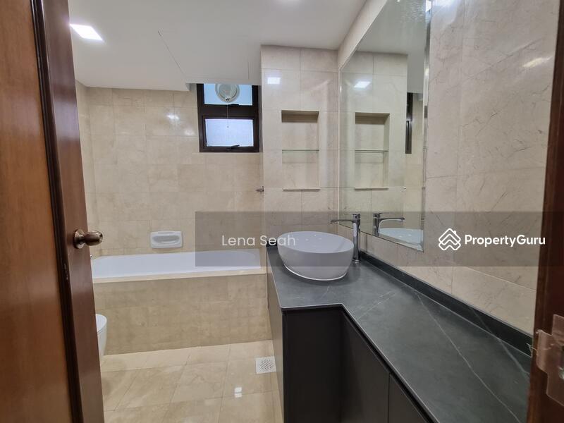 Condominium for Rent: D27, 757709