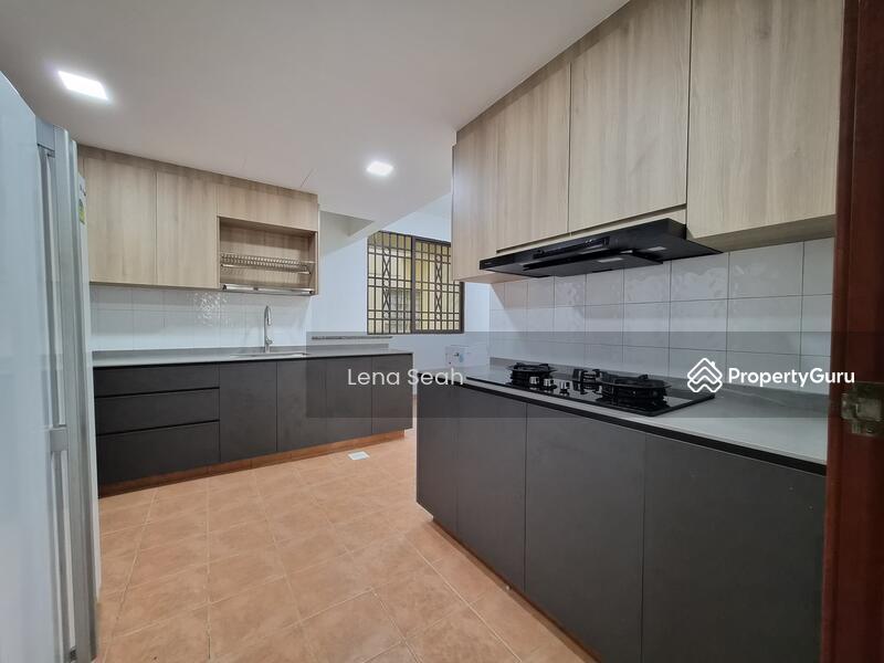 Condominium for Rent: D27, 757709