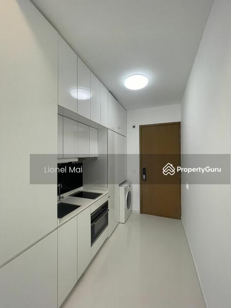 Condominium for Rent: D02, 088661